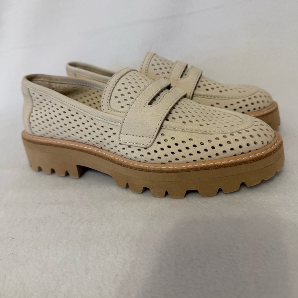 Dolce Vita Womens Chunky Penny Loafers Cream Size 6.5 NWOT